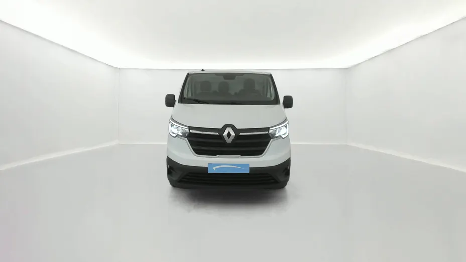 RENAULT Trafic -