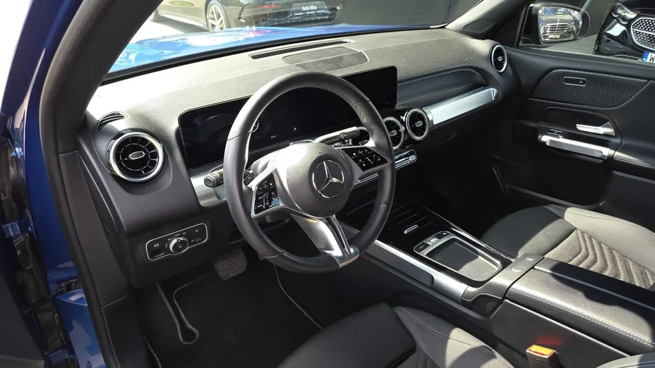 MERCEDES-BENZ GLB GLB 220 mHEV 4-Matic 8G-DCT