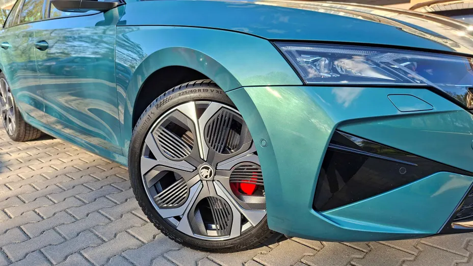 SKODA Octavia Octavia 2.0 TSI RS DSG