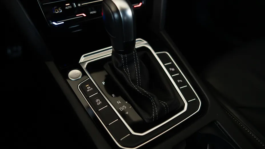 VOLKSWAGEN Arteon Arteon 2.0 TDI R-Line DSG