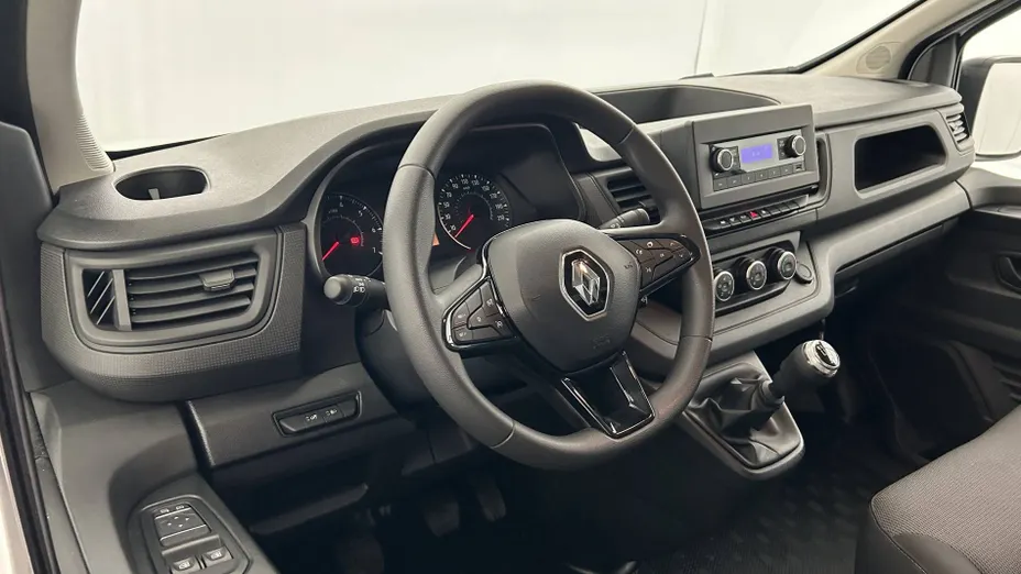 RENAULT Trafic -