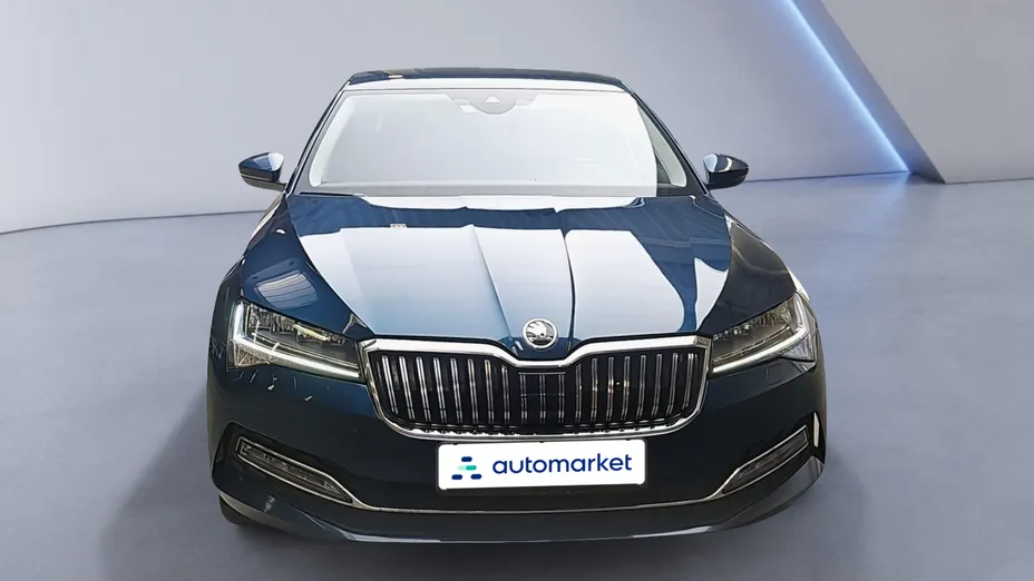 SKODA Superb Superb 2.0 TDI SCR Style DSG
