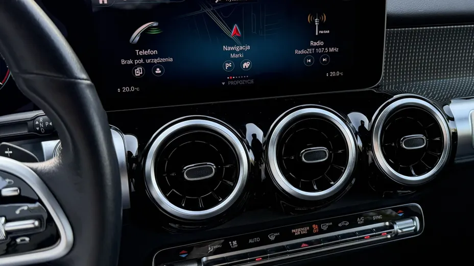 MERCEDES-BENZ GLB GLB 200 d Progressive 8G-DCT