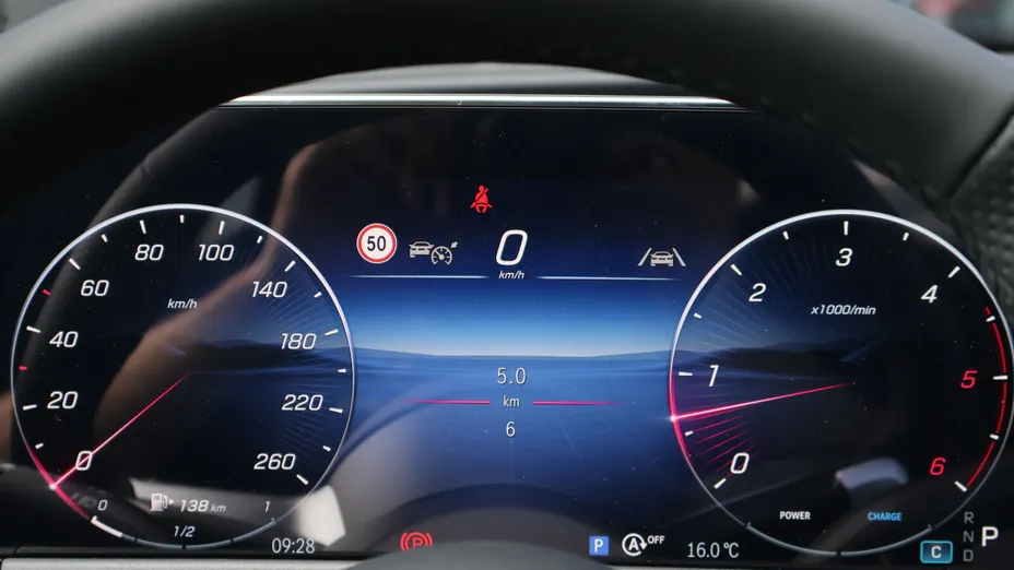 MERCEDES-BENZ E Klasa E 220 d mHEV AMG 9G-Tronic Nowy