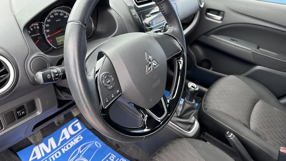 MITSUBISHI Space Star -
