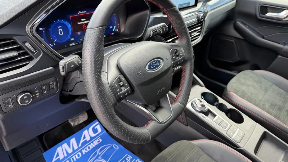 FORD Kuga -