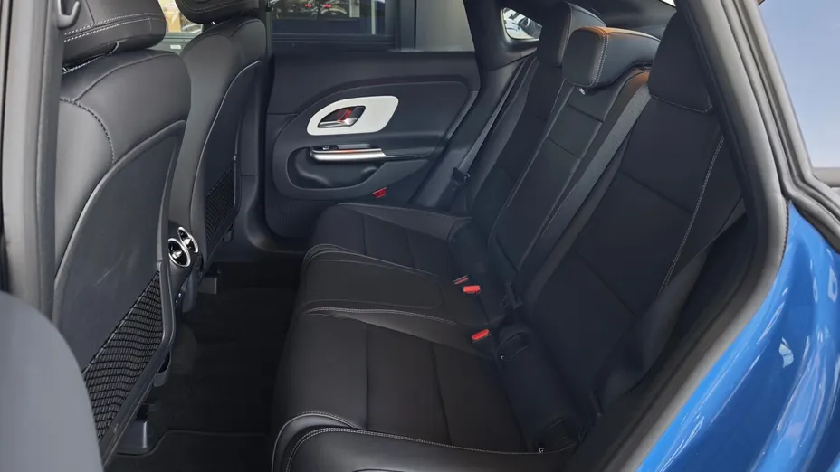 MERCEDES-BENZ CLA CLA 180 mHEV 8G-DCT