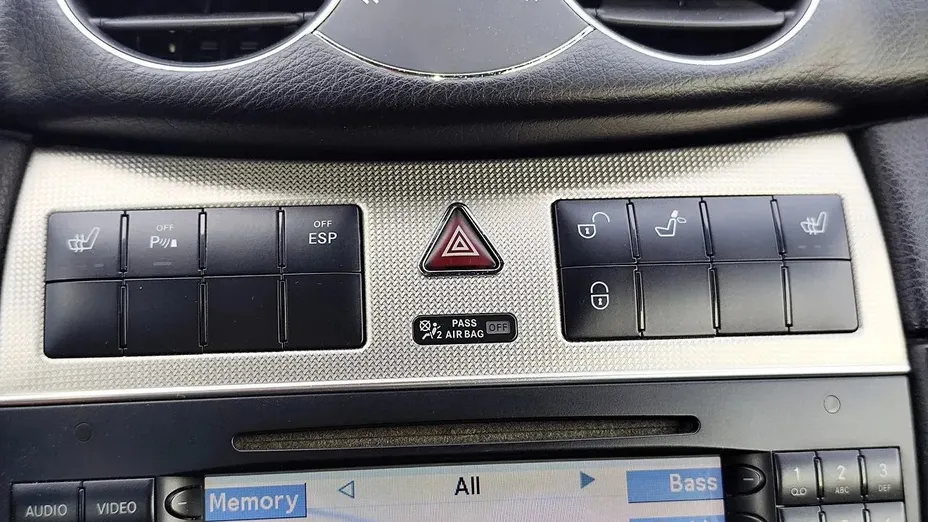 MERCEDES-BENZ CLK -