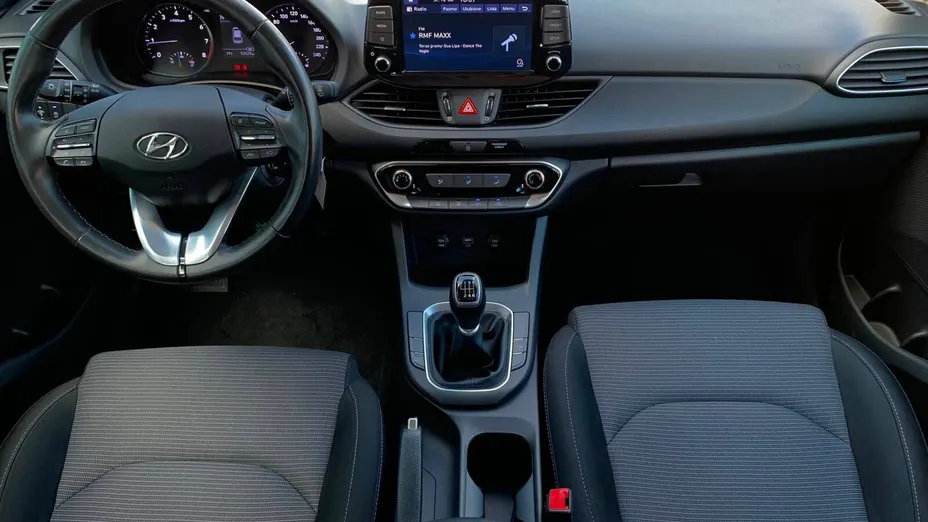 HYUNDAI i30 i30 1.5 T-GDI 48V Smart