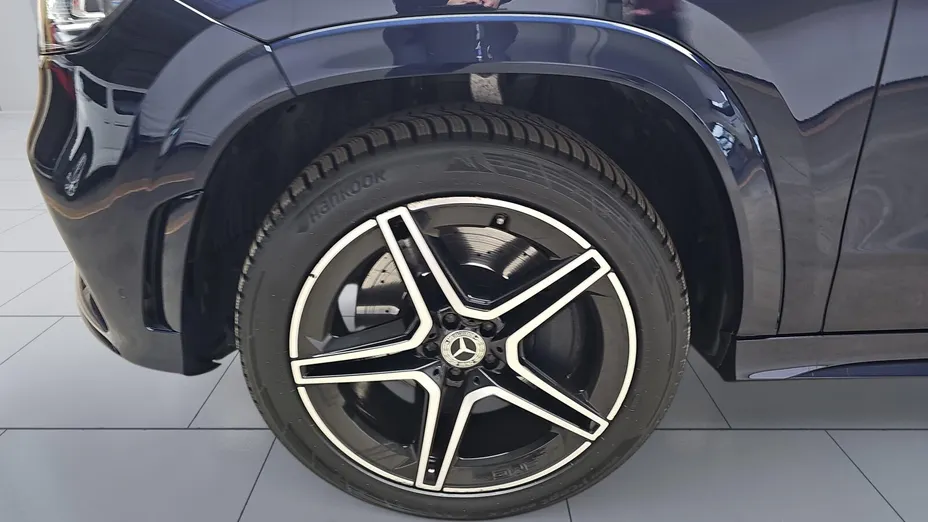 MERCEDES-BENZ GL GLS 400 d 4-Matic