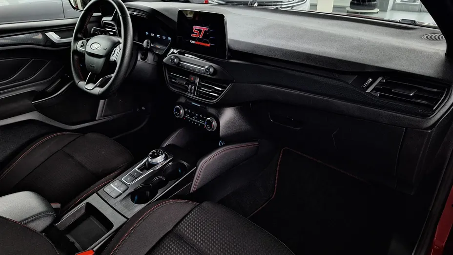 FORD Focus Focus 1.5 EcoBoost ST-Line X aut