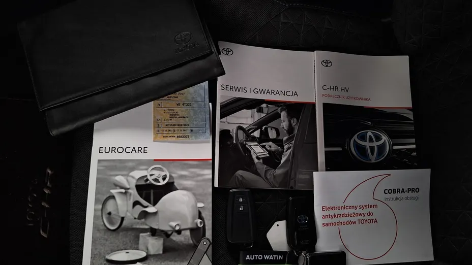 TOYOTA C-HR C-HR 2.0 Hybrid Style