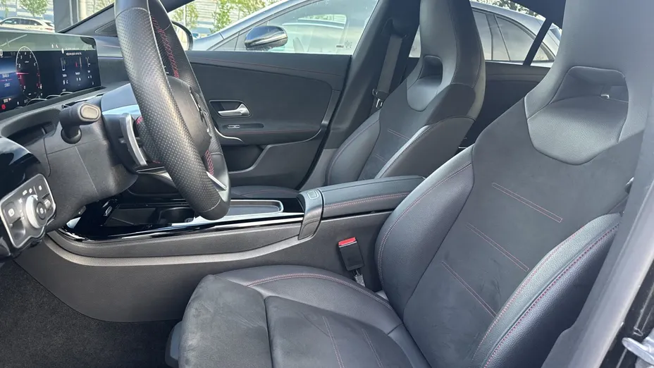 MERCEDES-BENZ CLA CLA 200 mHEV AMG Line 7G-DCT