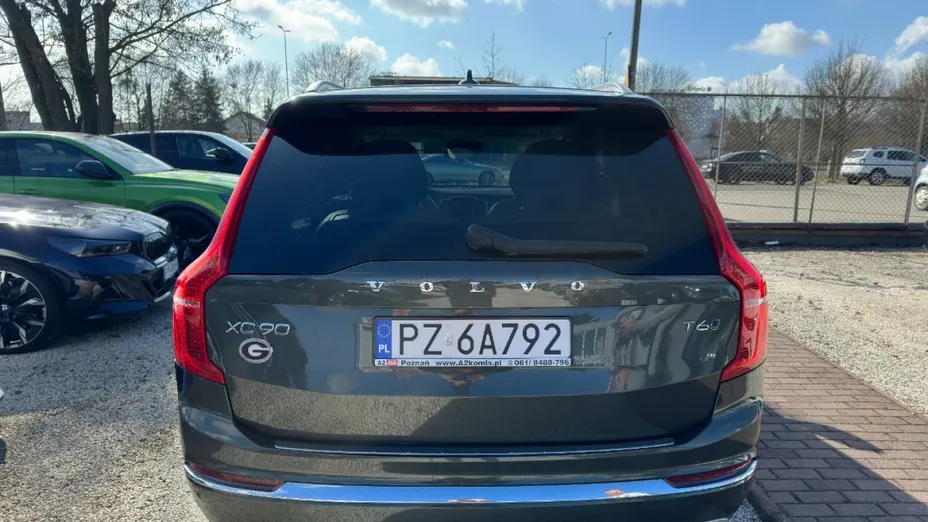 VOLVO XC90 -