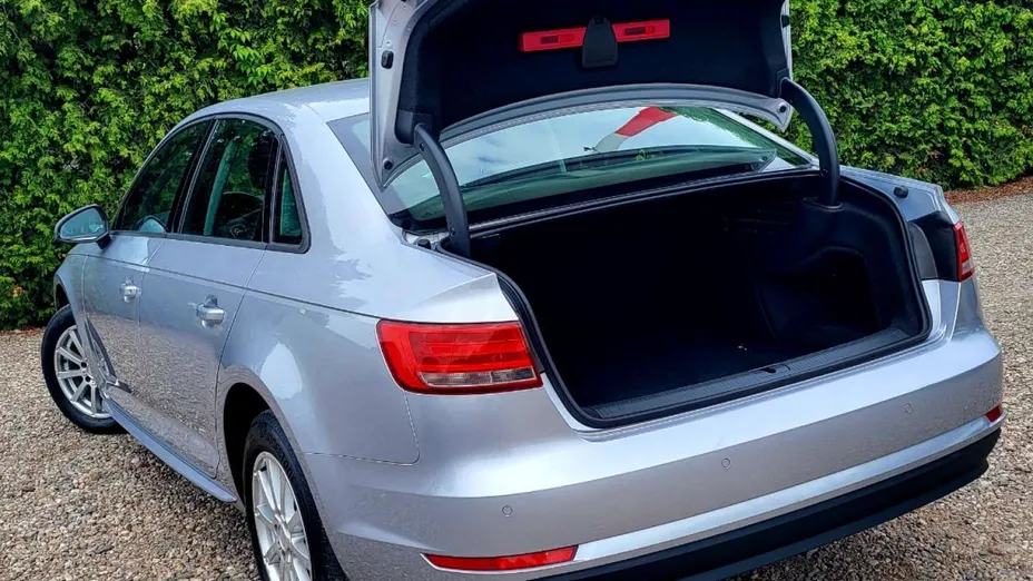 AUDI A4 Avant -