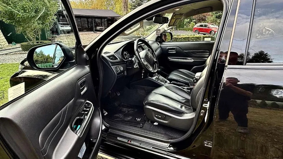 MITSUBISHI L 200 -