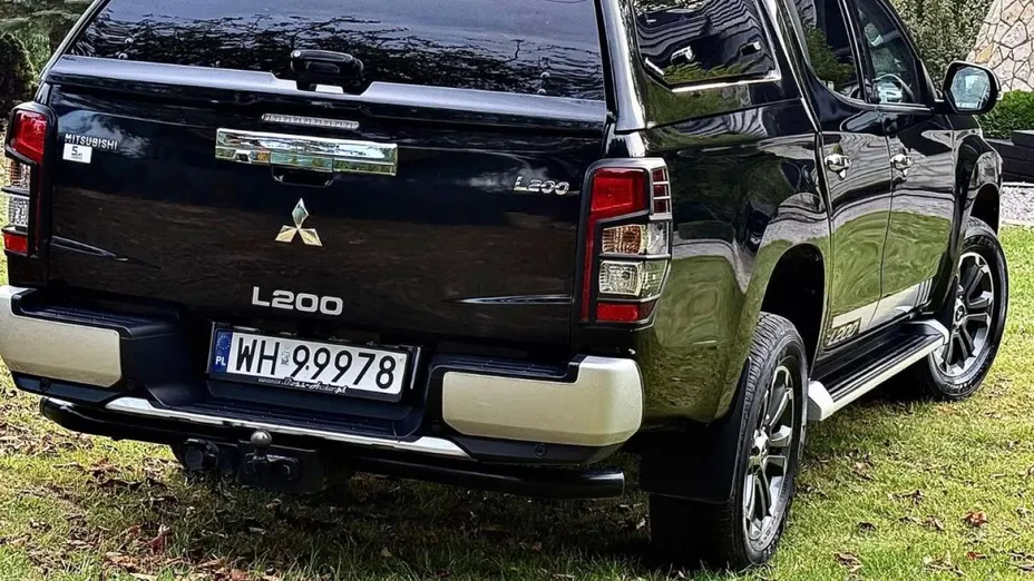 MITSUBISHI L 200 -