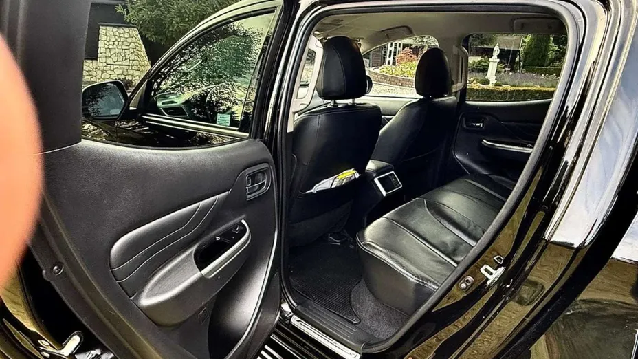 MITSUBISHI L 200 -