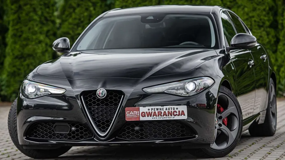 ALFA ROMEO Giulia -