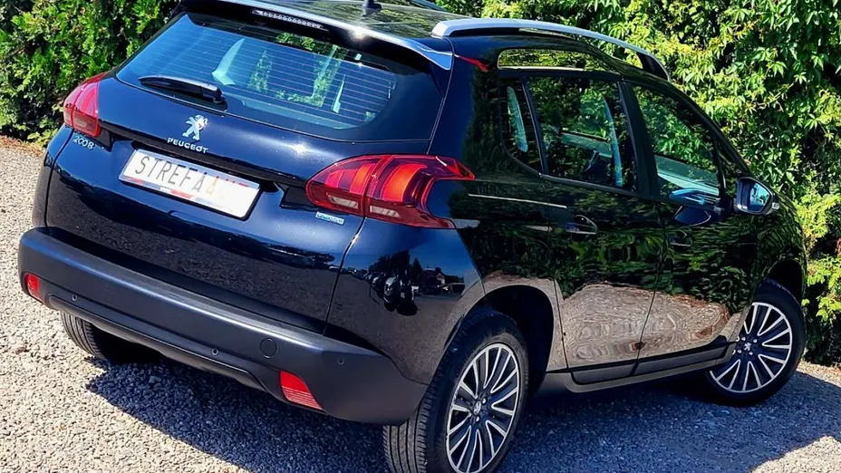PEUGEOT 2008 -