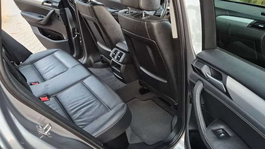 BMW X3 -