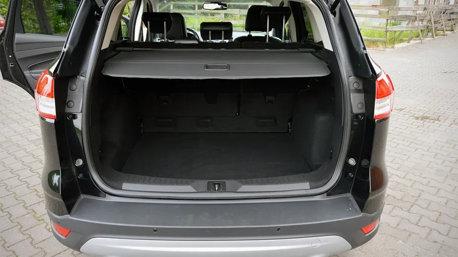 FORD Kuga -