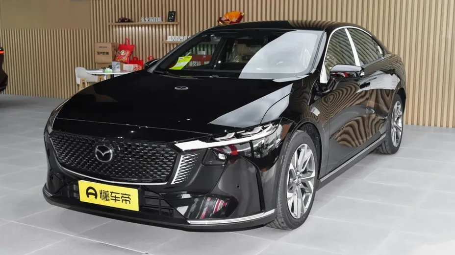 MAZDA EZ-6 -