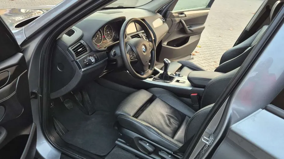 BMW X3 -