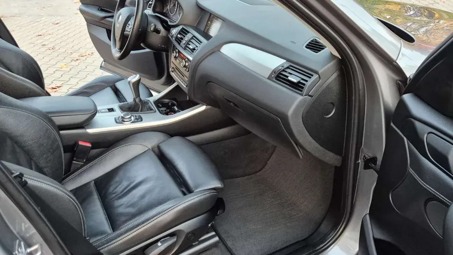 BMW X3 -