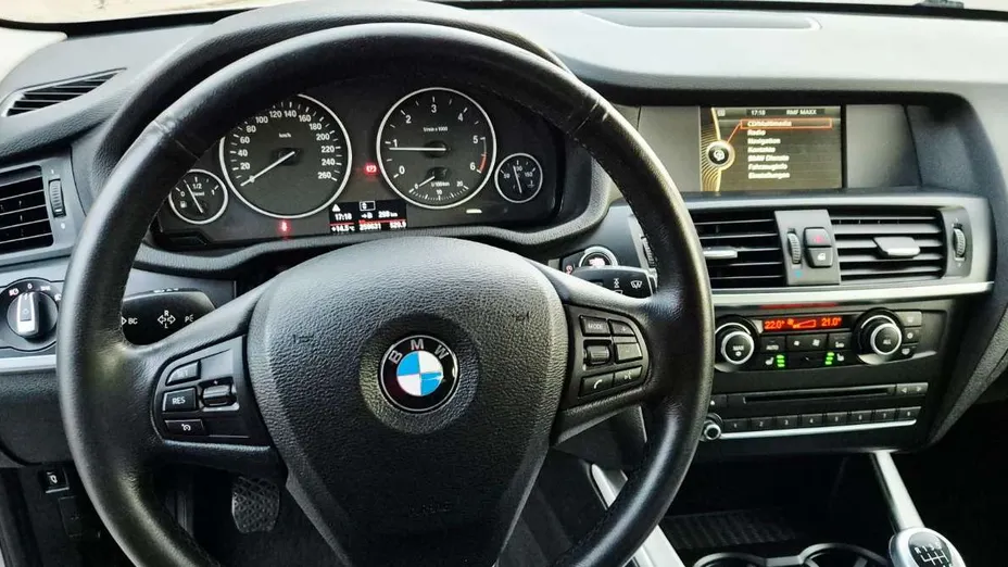 BMW X3 -