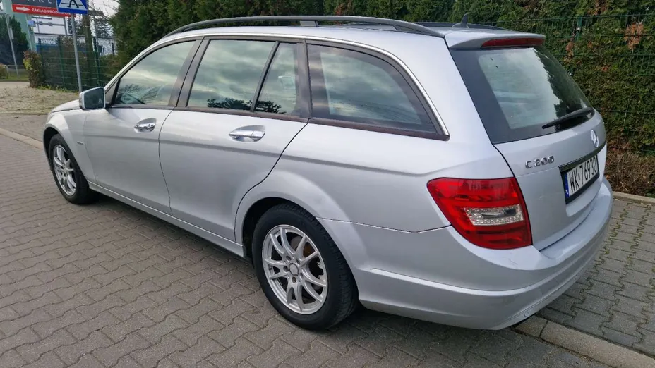 MERCEDES-BENZ C Klasa -