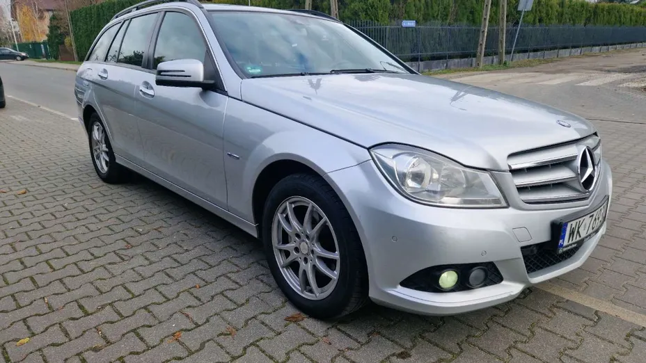MERCEDES-BENZ C Klasa -
