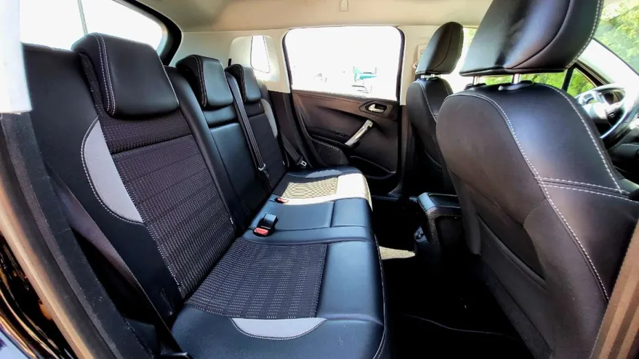 PEUGEOT 2008 -