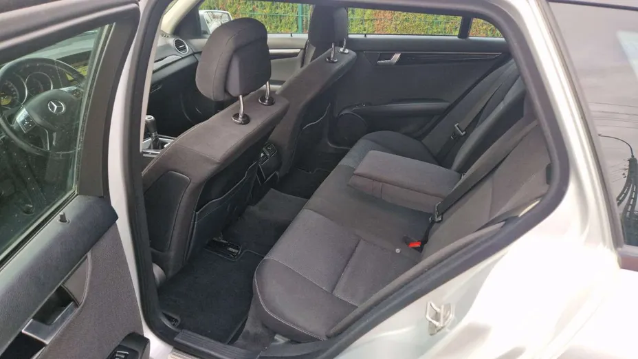 MERCEDES-BENZ C Klasa -