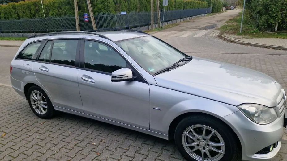 MERCEDES-BENZ C Klasa -