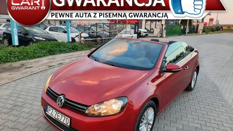 VOLKSWAGEN Golf -
