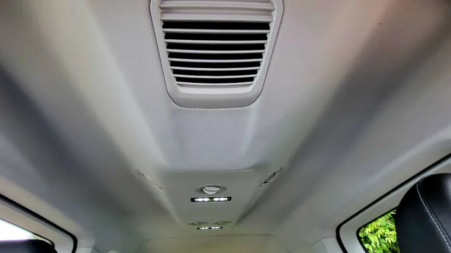 FORD Tourneo Connect -