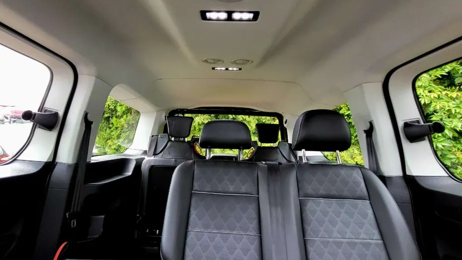 FORD Tourneo Connect -