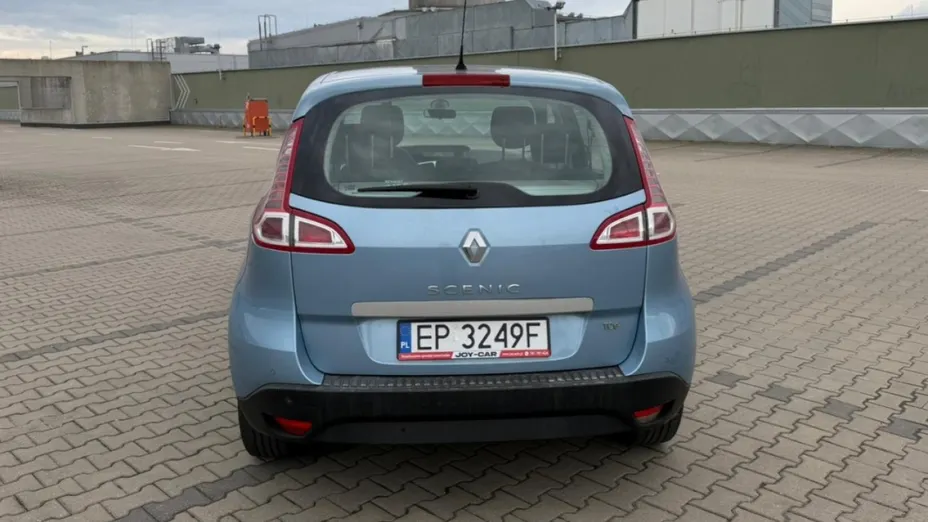 RENAULT Scenic -