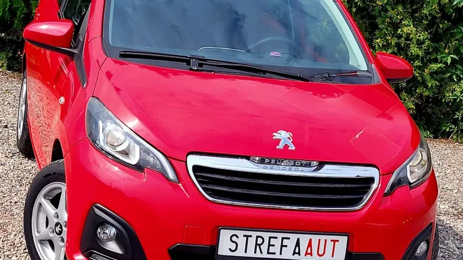 PEUGEOT 108 -