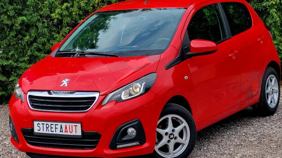 PEUGEOT 108 -