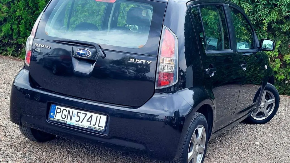 SUBARU Justy -