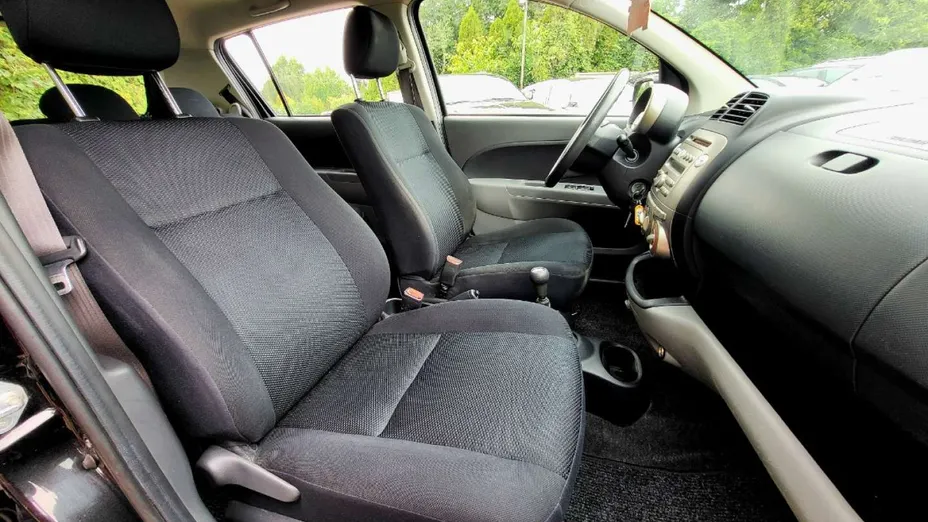 SUBARU Justy -