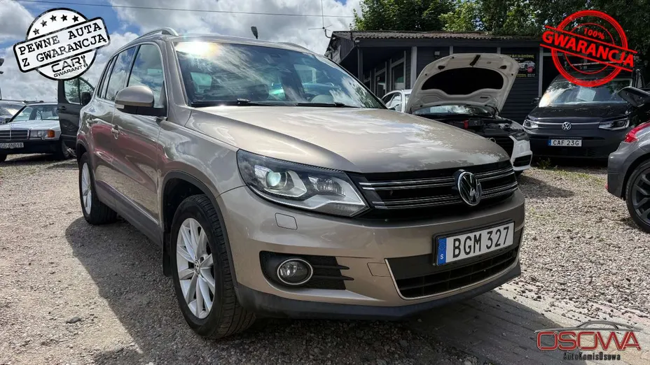 VOLKSWAGEN Tiguan -
