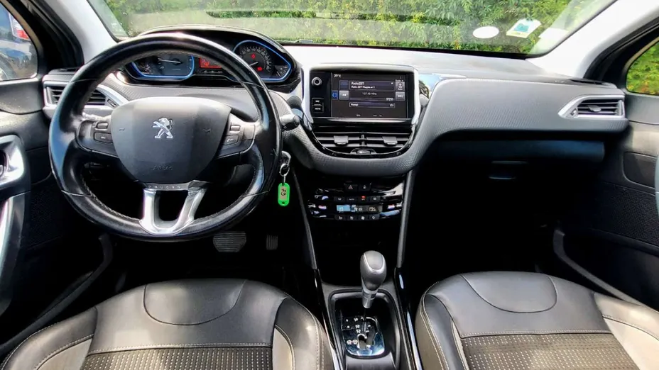 PEUGEOT 2008 -