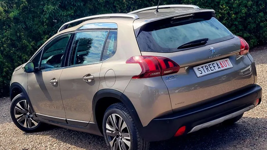 PEUGEOT 2008 -