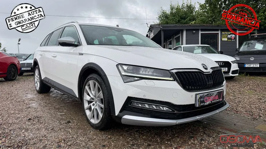SKODA Superb -