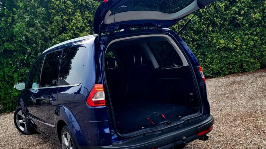 FORD Galaxy -