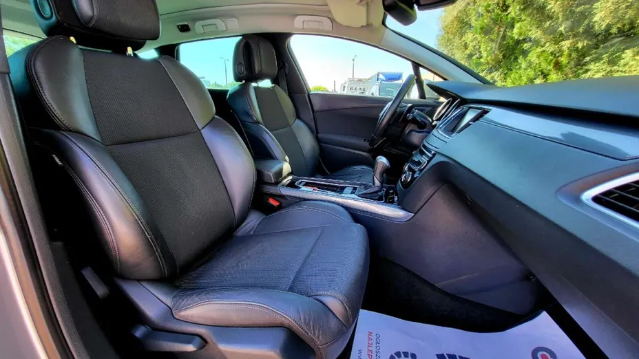 PEUGEOT 508 -