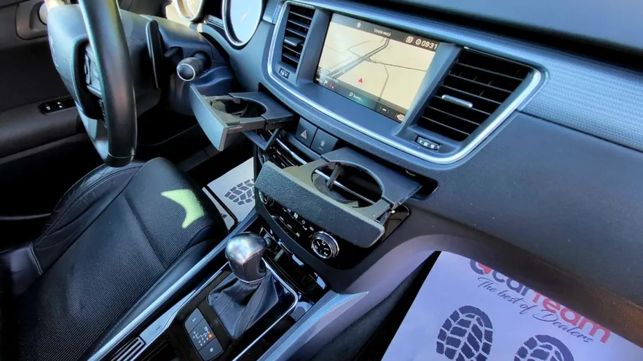 PEUGEOT 508 -